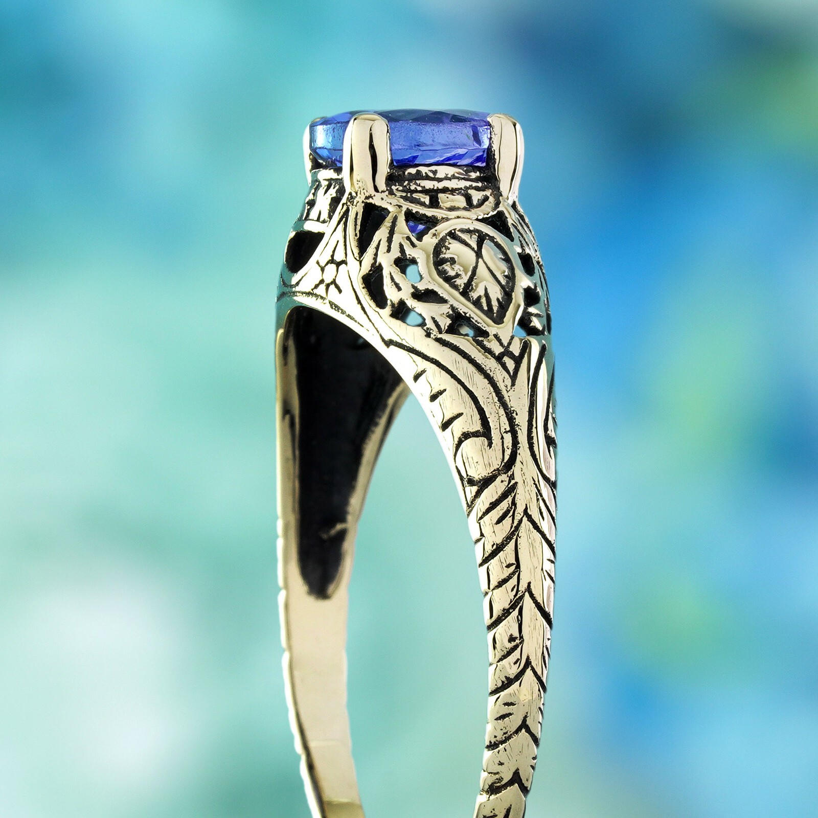 9K Yellow Gold Natural Tanzanite Vintage Style Filigree Ring
