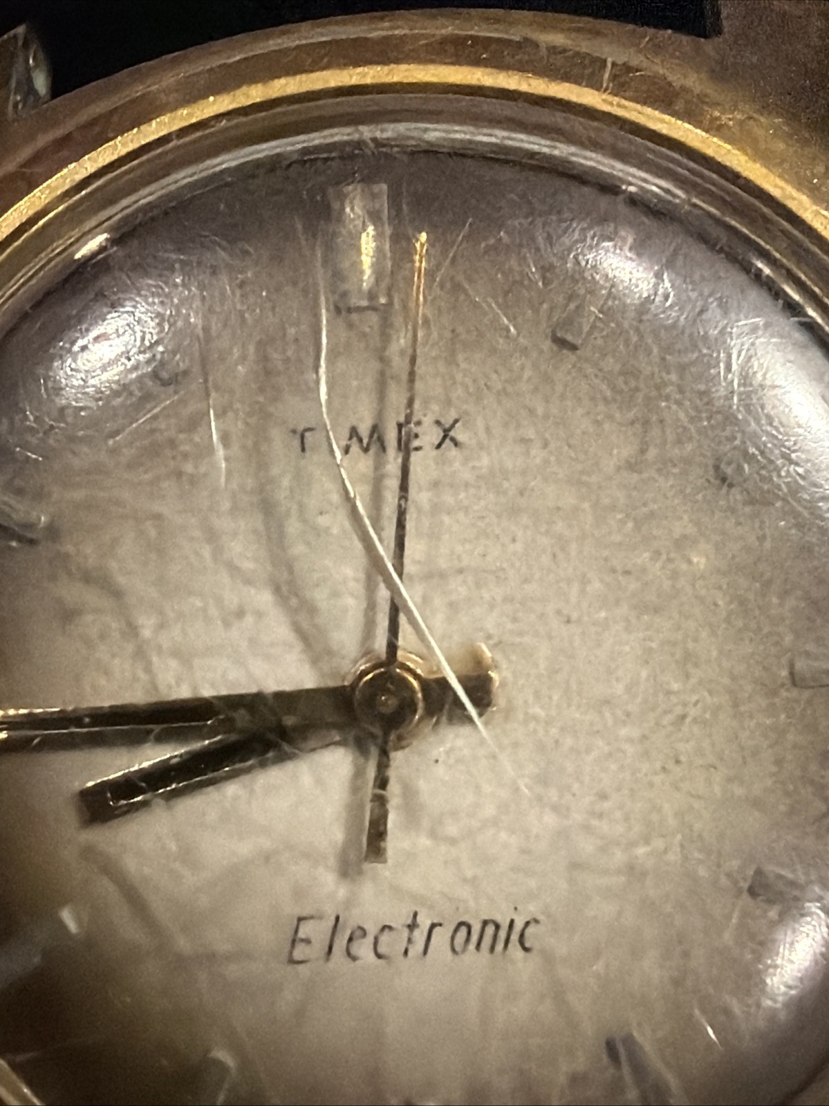AJ21 VTG Timex Electric Dynabeat Watch Large Case GoldTone Parts Repair Restore