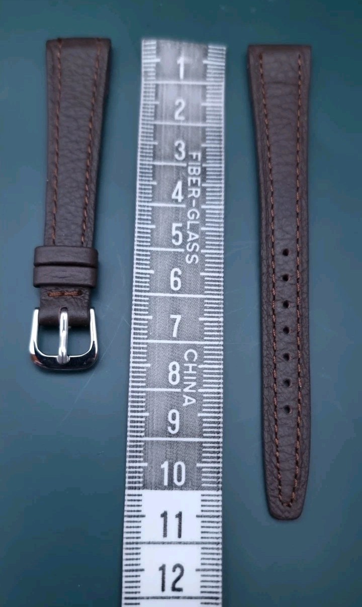 14mm VINTAGE GENUINE LEATHER OPEN ENDED BROWN WATCH STRAP, SILVER BUCKLE.