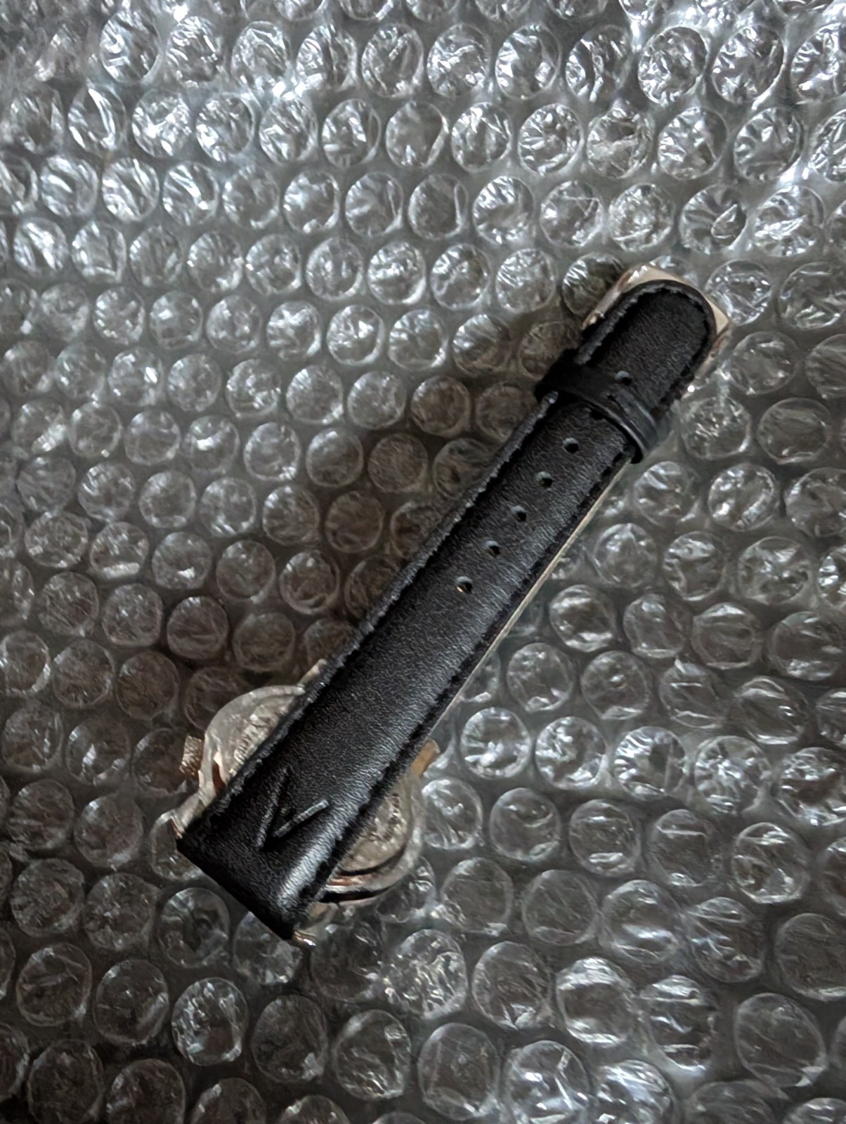 AKTEO Quartz Watch – Excellent Condition & Fully Functional　ふなっしーコラボ