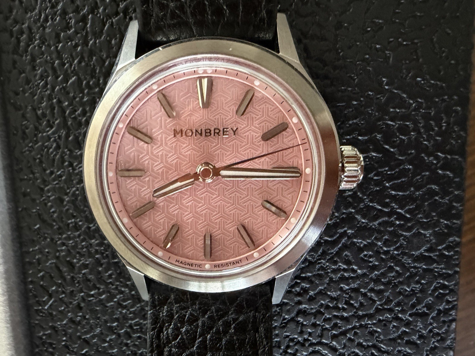 Monbrey MB2 Series Pink – FULL Set – NEW In Box Never Used – USA Seller
