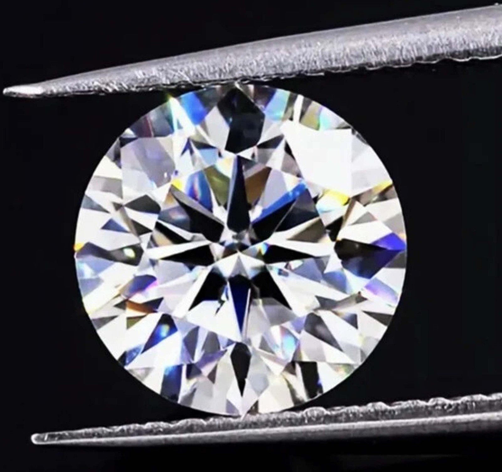IGL Certified 3 Ct Round Brilliant Cut Lab-Grown Diamond D Color VVS1 Stone 5AOY