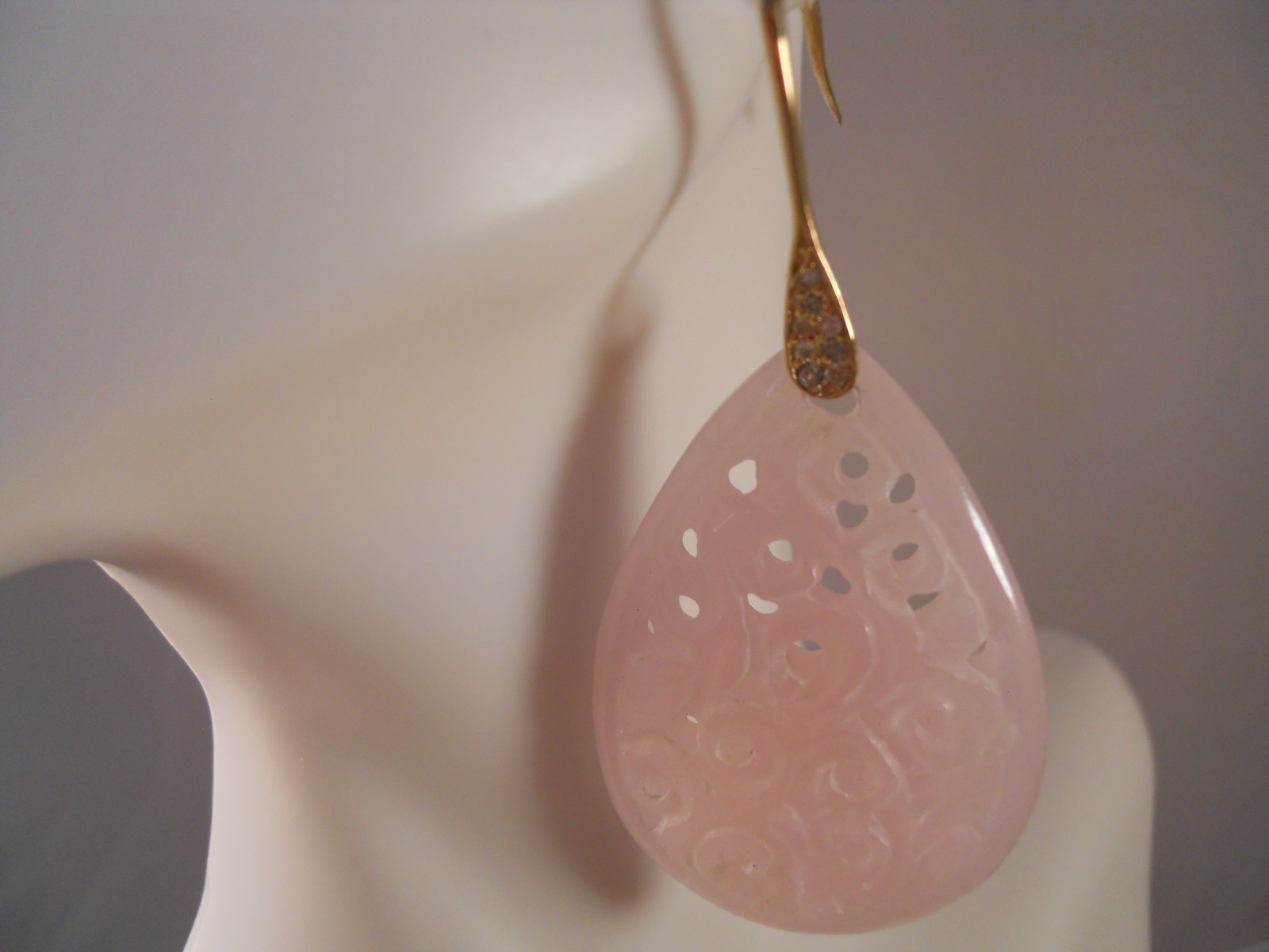 HEAVY 15.67G 10K YELLOW GOLD 66.10CT PINK QUARTZ DIAMOND CARVED FLOWER EARRINGS