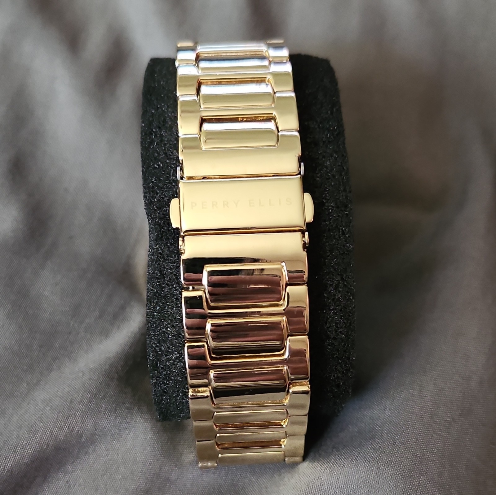 Perry Ellis Solar Powered Black Dial Gold Tone SS Bracelet 30m 42mm Men’s