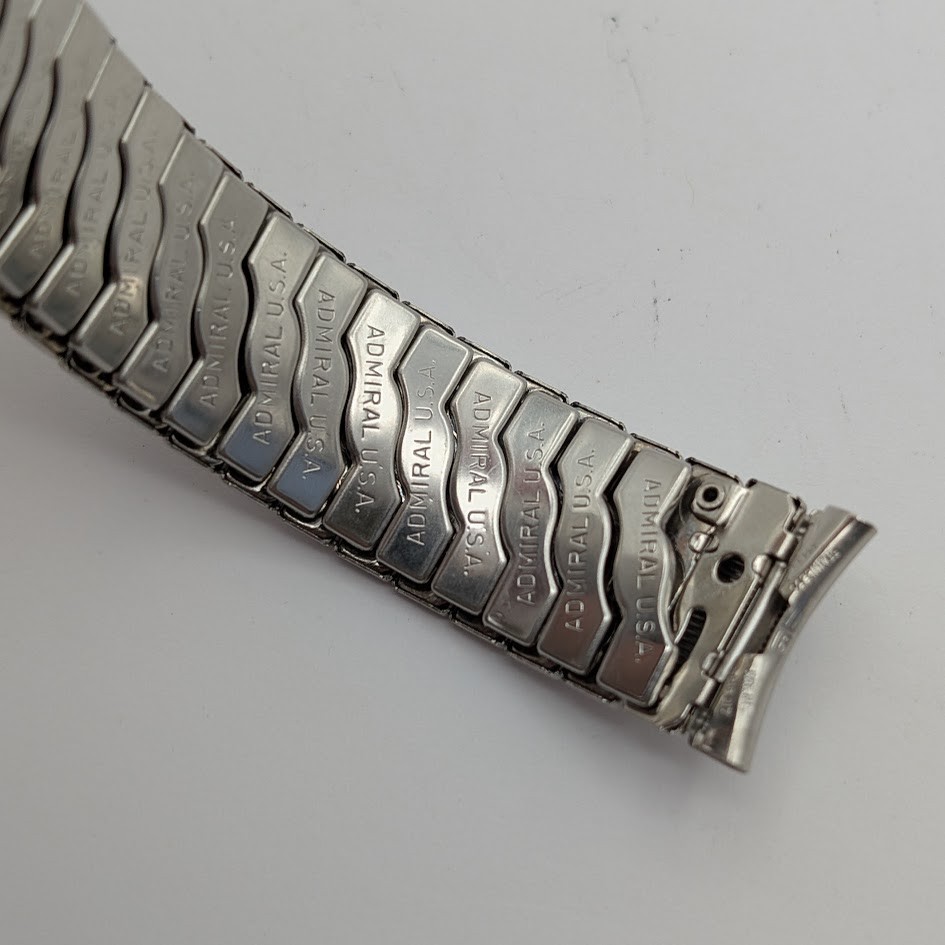 NOS Vintage 1970s Stainless Steel Stretch Watch Band Curved Ends 17.4mm USA