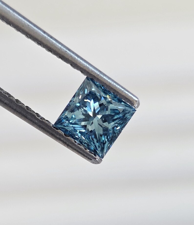 CERTIFIED 5.20 Ct Natural blue priencess Diamond LOOSE VVs/ 9.5 mm