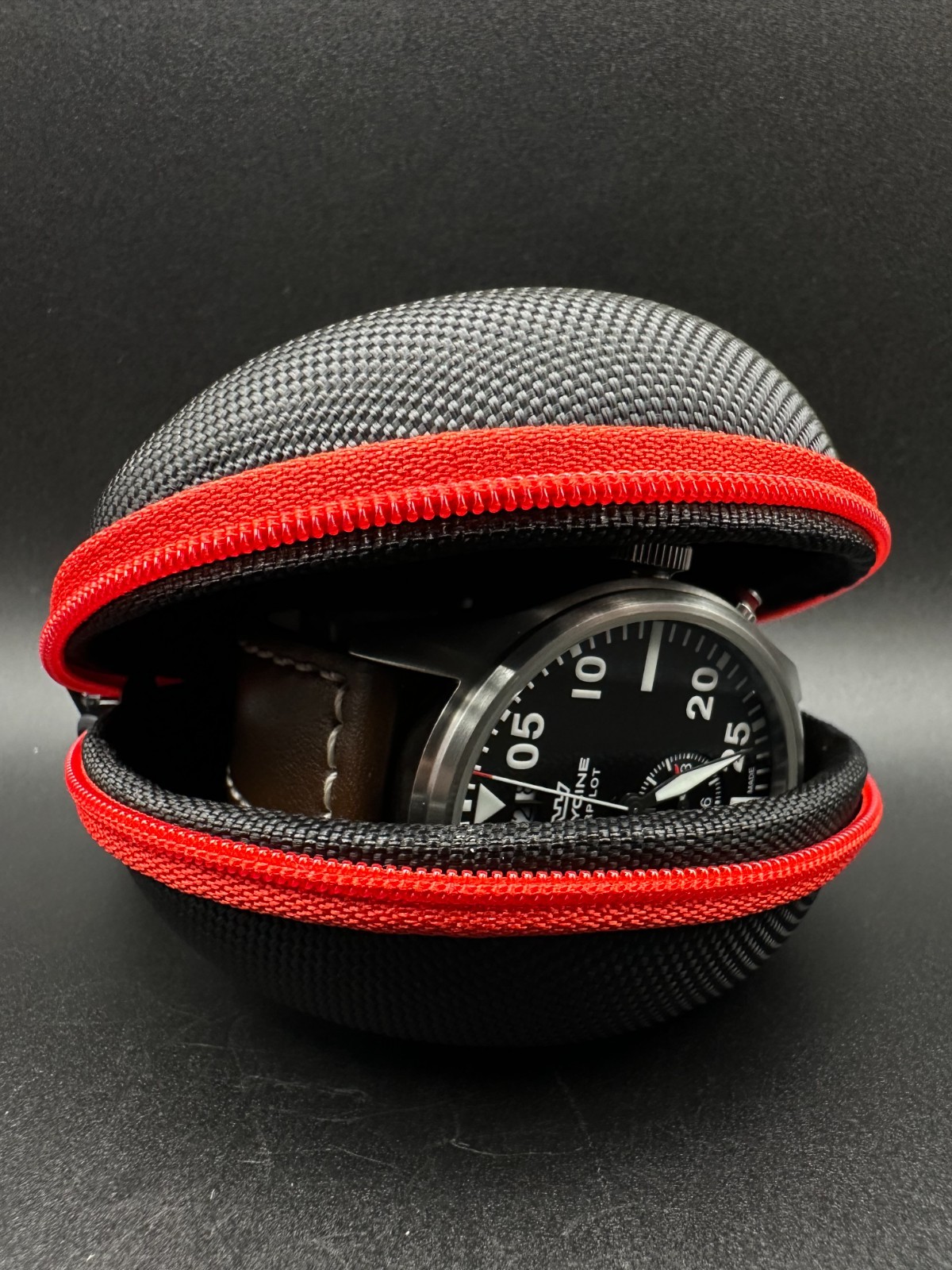 Glycine Airpilot Dual Time GMT 44mm Swiss Made Flieger Men’s Quartz Watch GL0366