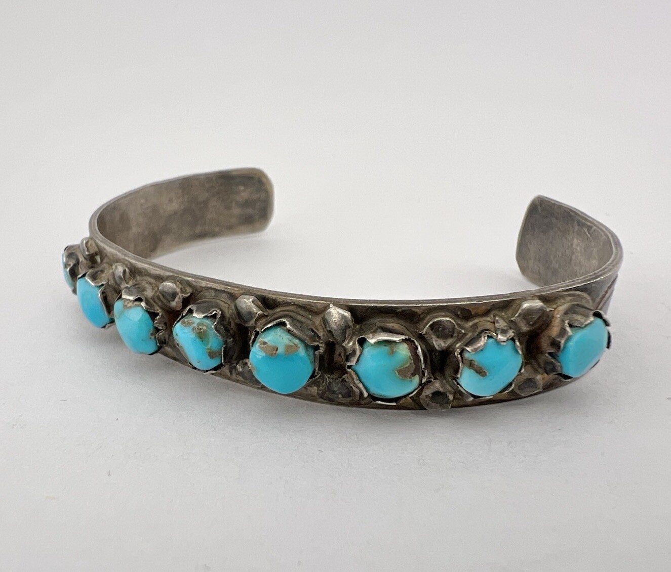 Vtg Fred Harvey Navajo Sterling Silver Turquoise Stamped Row Cuff Bracelet