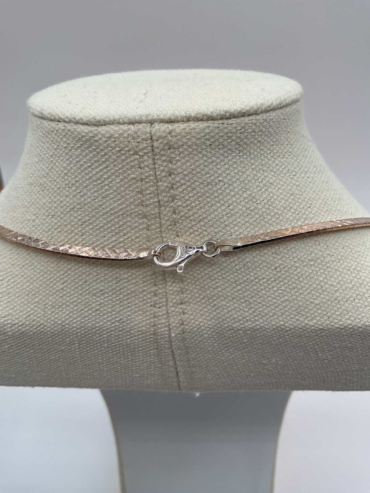 Ultra fine Silver Graduated Cleopatra necklace 18 inches with etched texture