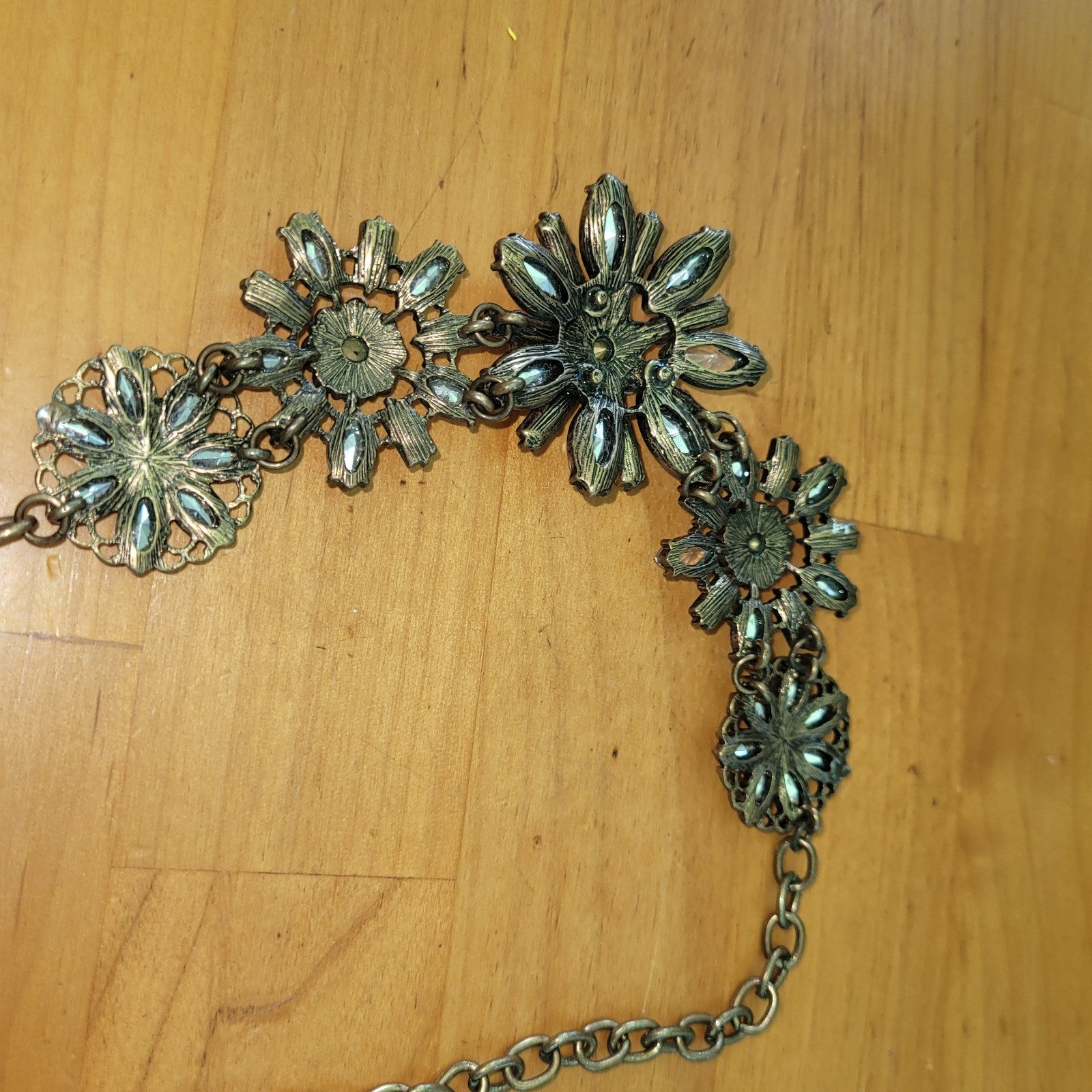 Rhinestone Floral Bib Statement Necklace Gold Tone Crystal Flower Collar