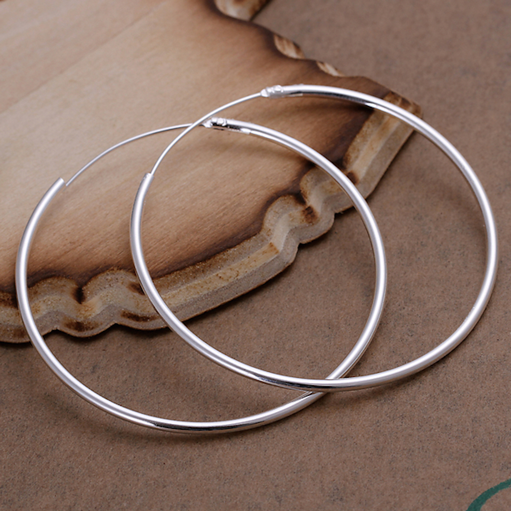 925 Sterling Silver Hoop Pierced Earrings L102