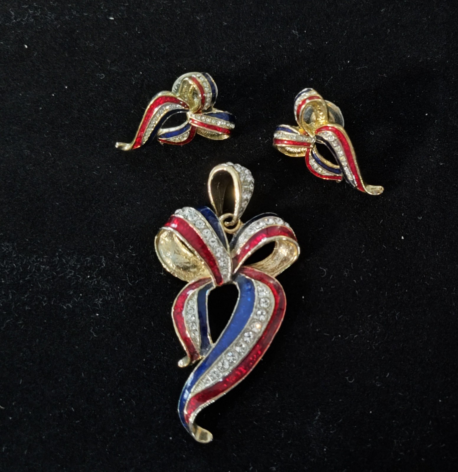 Patriotic-Bow Pendant and Earrings Set-Gold setting, red, white, blue, crystals