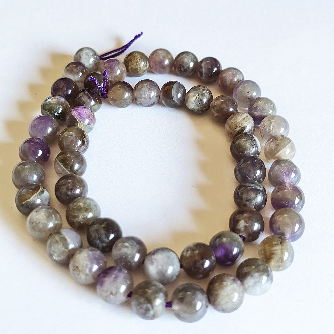 Gemstone Gray Labradorite Pebble Loose Round Beads 5 mm approx. 33 Beads