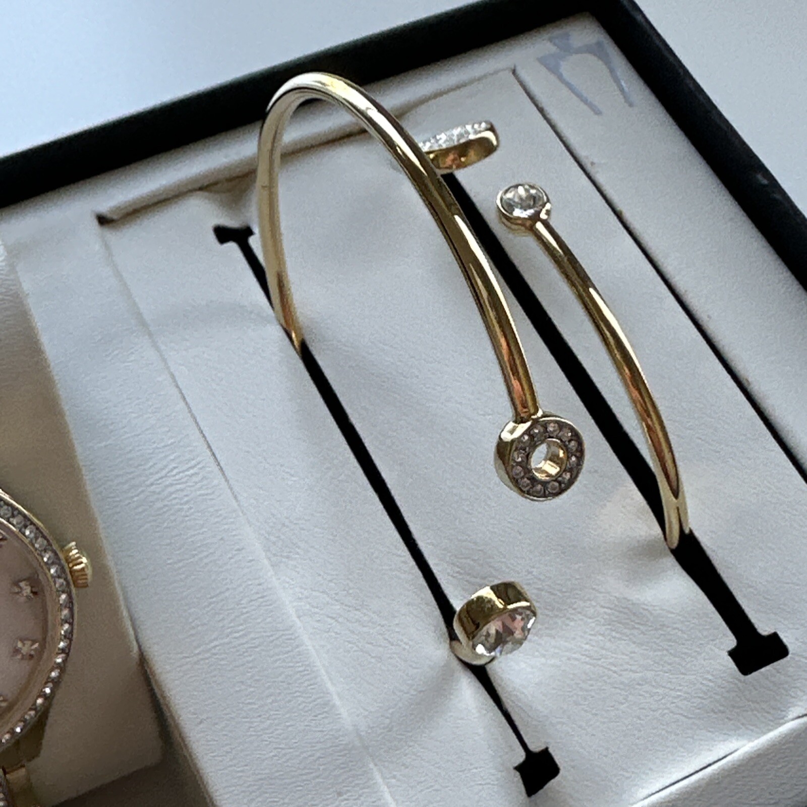 Bulova Box Set with Bangle Bracelets And Crystal Ladies Watch 98X119