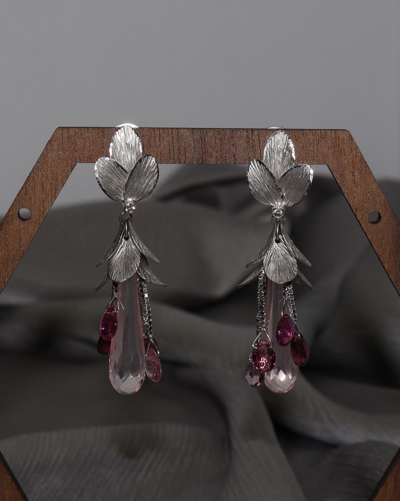 18k White Gold Pink Tourmaline & Diamond Floral Earrings 8.7G / 1.7in