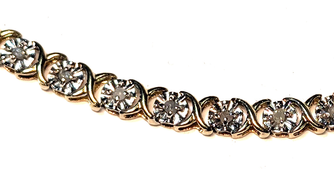 10K YELLOW GOLD DIAMOND TENNIS BRACELET 7.50 INCHES LONG & 6.50 GRAMS