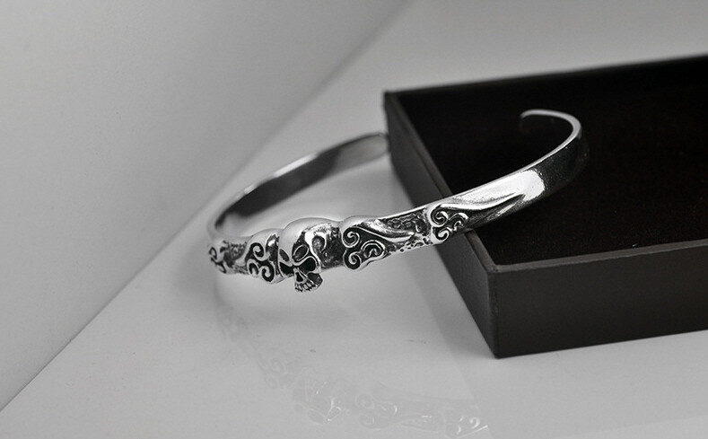 C30 Herren Armspange Totenkopf Schädel Sterling Silber 925