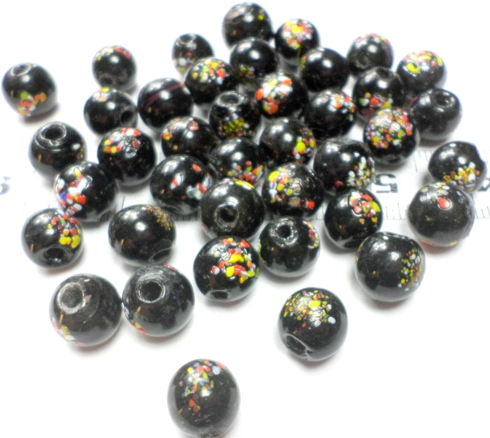 40 Yellow Red /Black Round Confetti Mosaic Glass Lampwork Beads w/4mm Hole 15mm