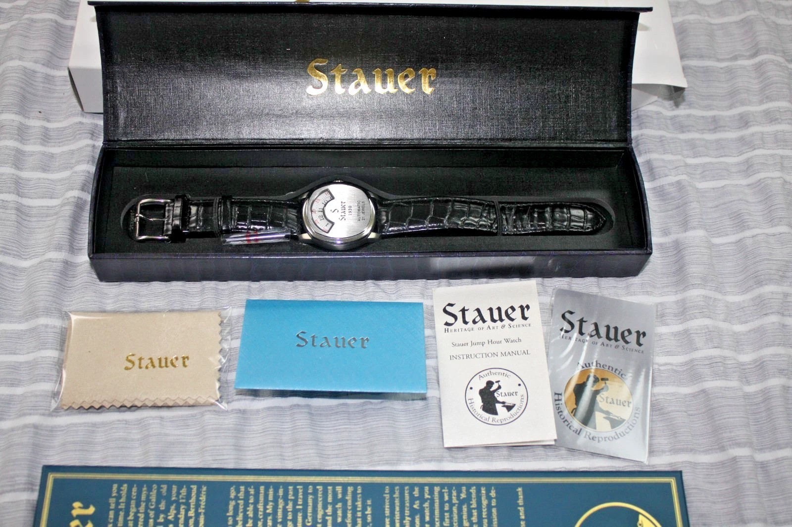 Stauer 1930 Dashtronic Automatic 21 Jewels Mens Watch Jump Dial Black Leather