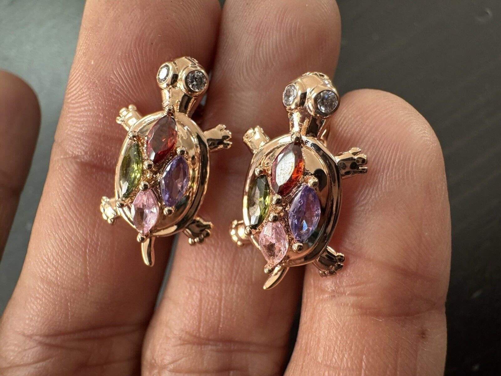 585 14K RG Rose Gold Stamped Natural Sea Turtle Stud Earrings