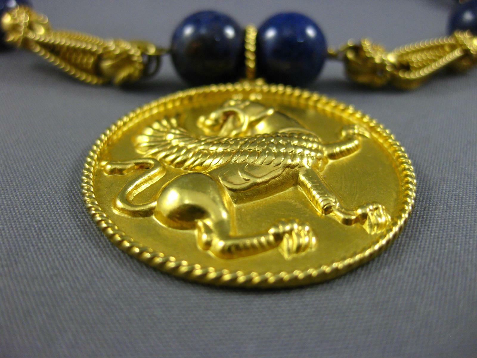 ESTATE LARGE AAA LAPIS 18KT YELLOW GOLD 3D CLASSIC FILIGREE DRAGON FUN NECKLACE