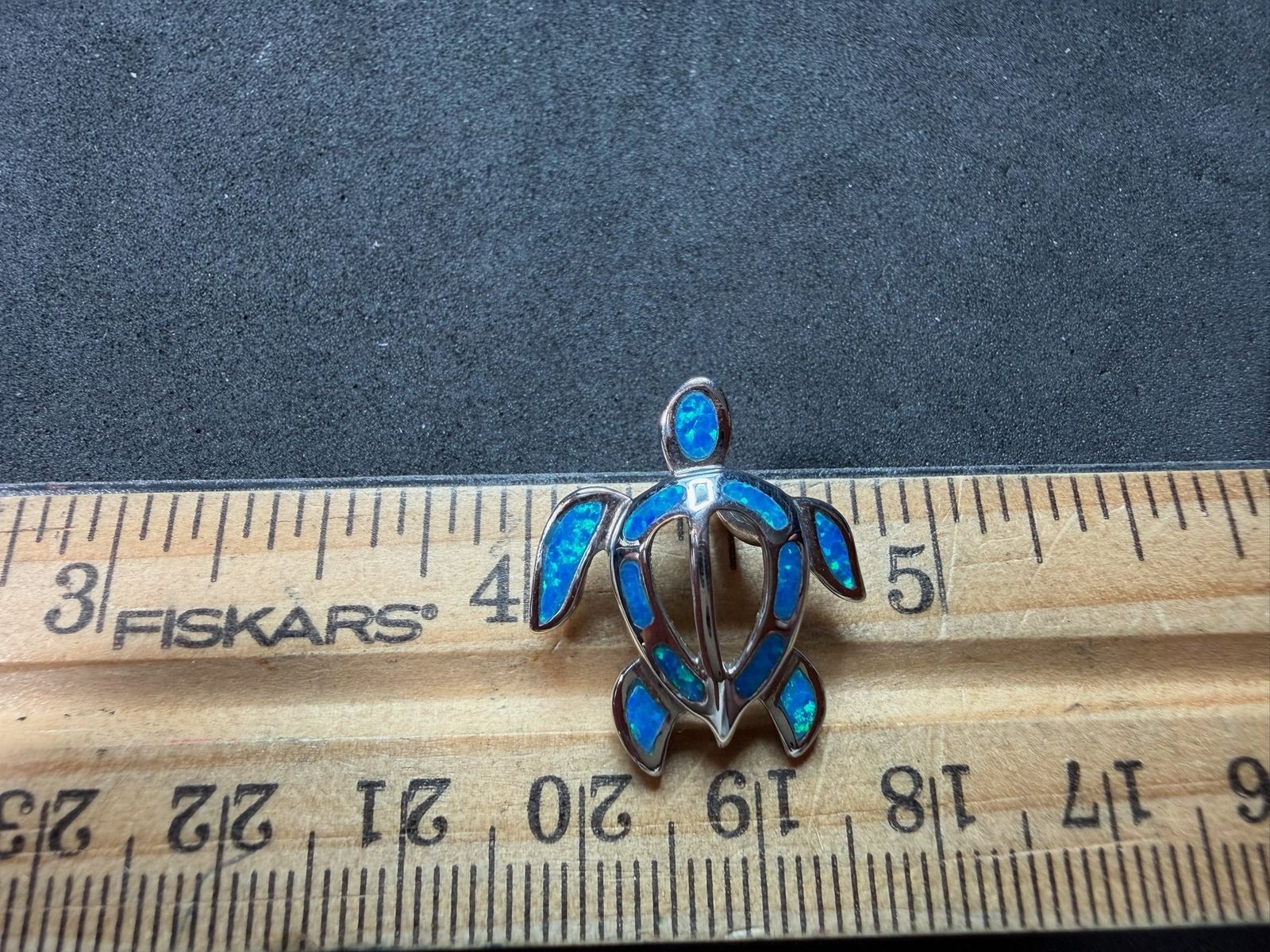 3.29g Vintage Sterling Silver 925 Turtle Pendant Blue Inlay Sea Ocean M