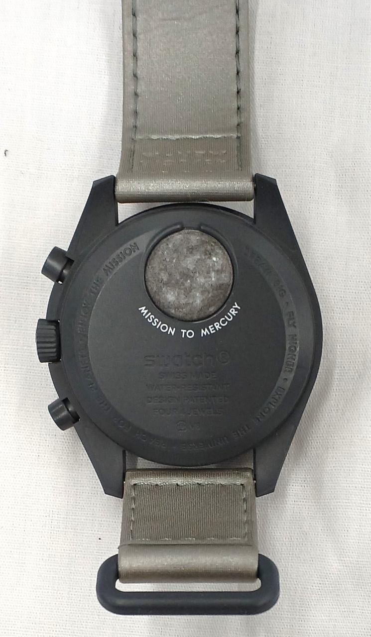 Omega x Swatch MoonSwatch SO33A100 Bioceramic Quartz Japan