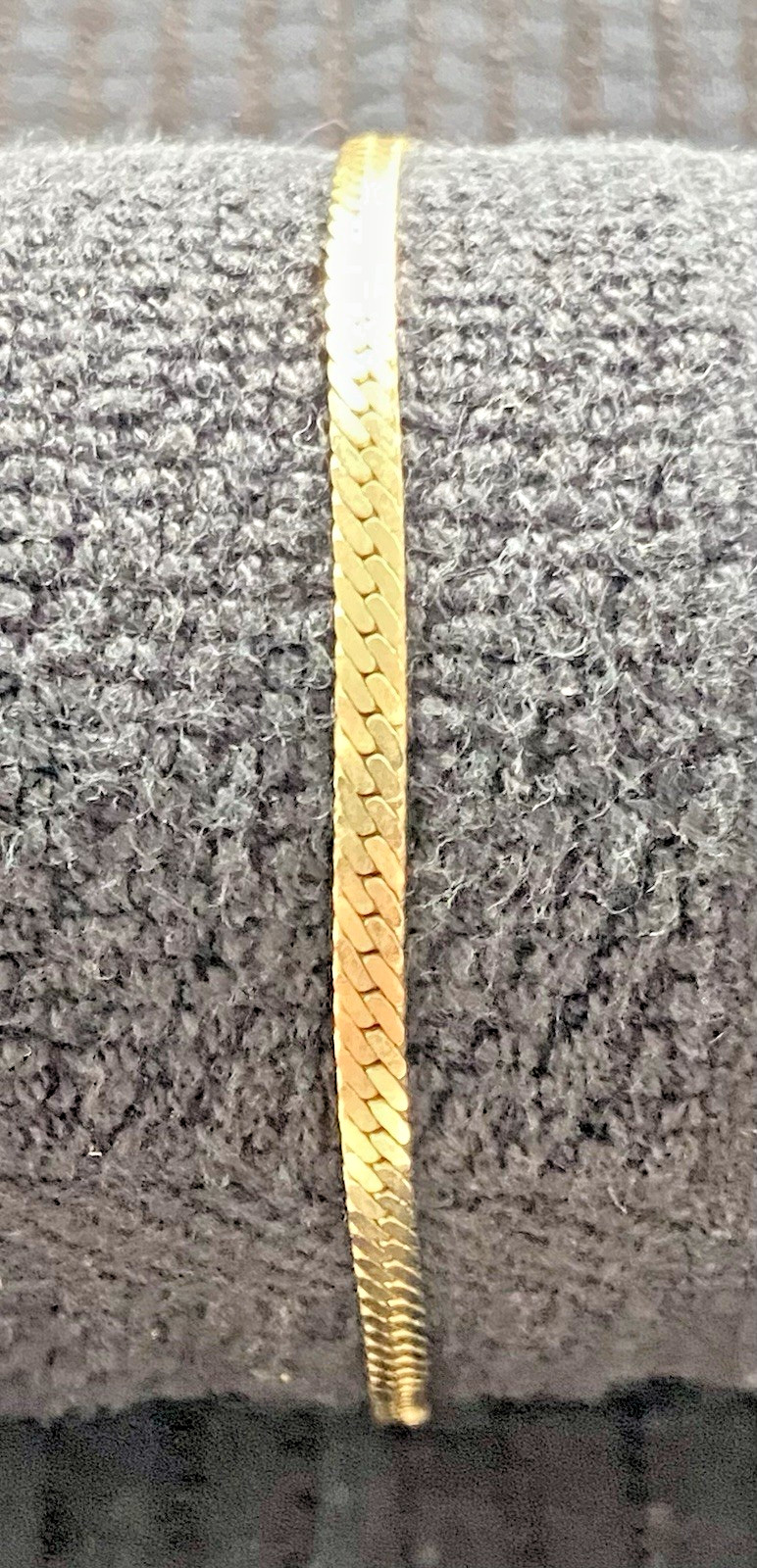 Vintage Korea Gold Tone Herringbone Chain Bracelet Flat Snake Link 7.25″ Retro