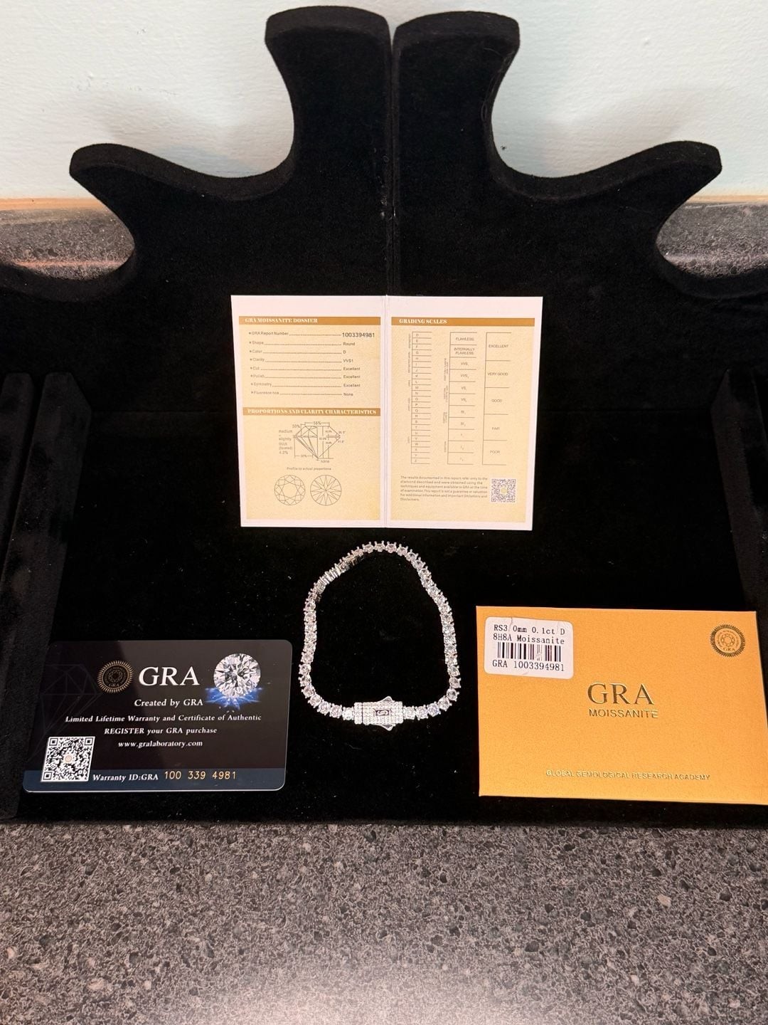 GRA Certified 8in D VVS1 Round Cut Moissanite Tennis Bracelet 925 Silver
