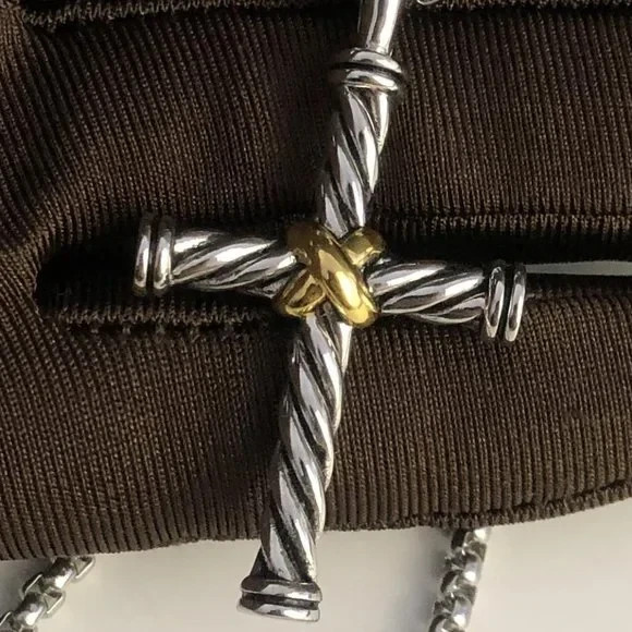 David Yurman Cable Cross sterling Silver and 18k gold pendant Necklace