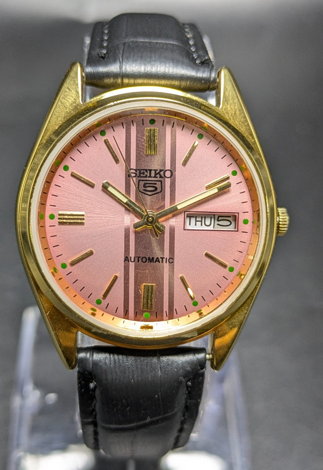 Vintage Seiko 5 automatic day date movement no. 6309A japan made men’s watch