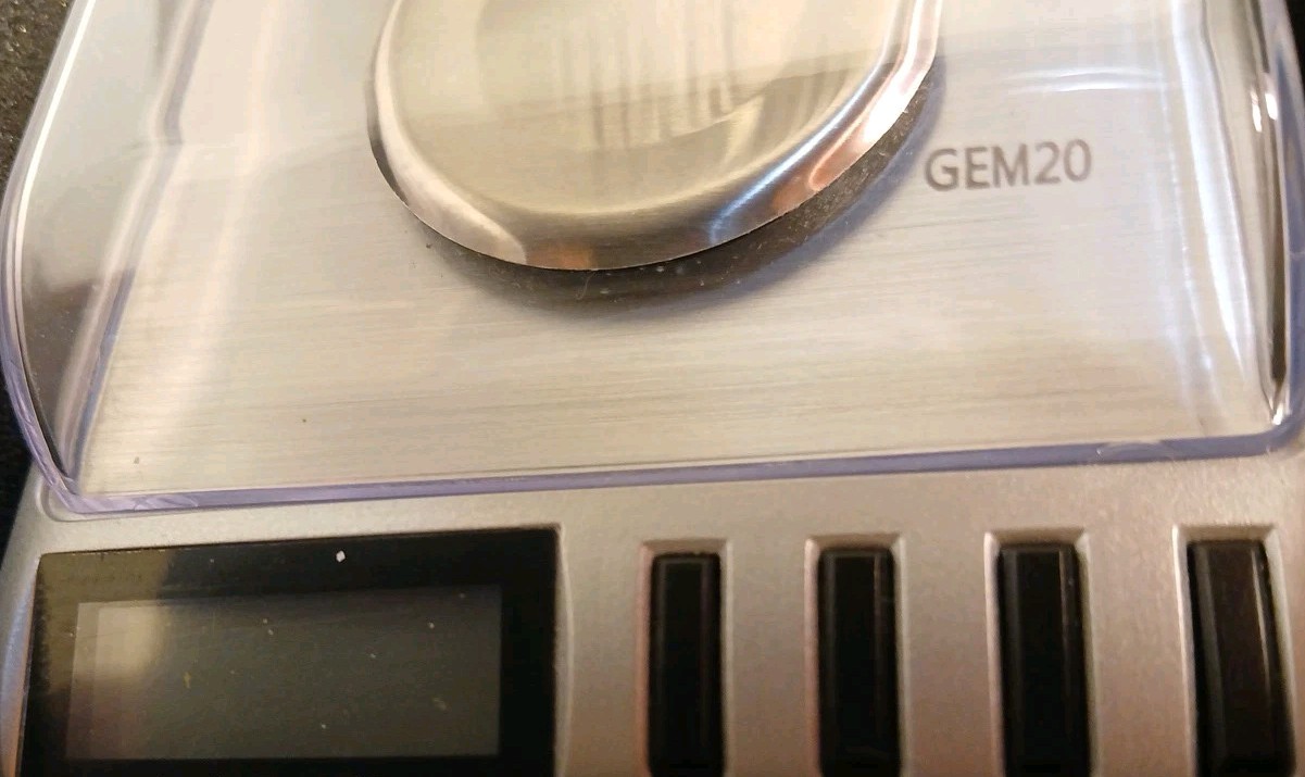 Smart Weigh High Precision Digital Jewelry Scale GEM20 Opened Box