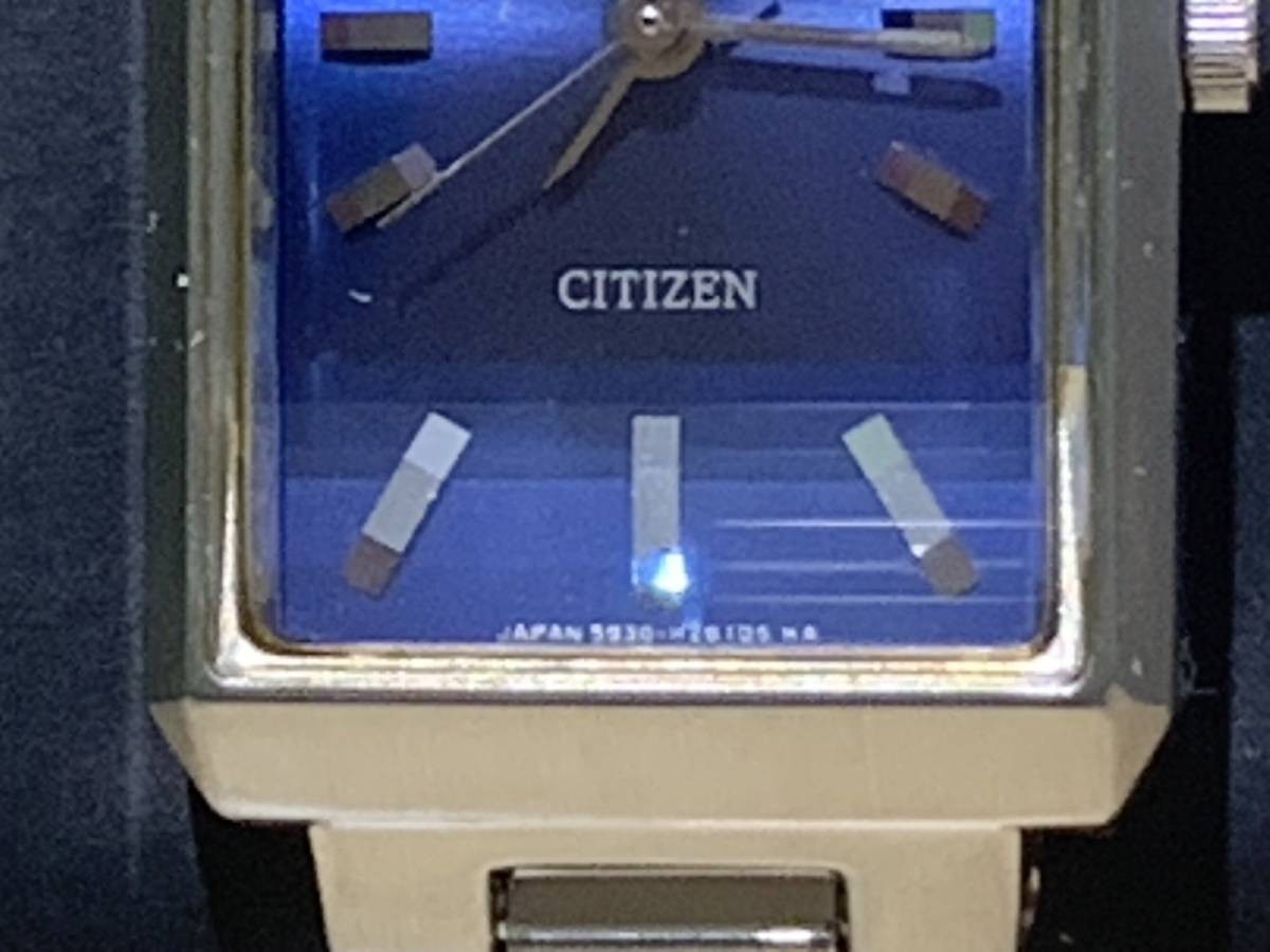 dead Citizen CROSSEE XC cut glass 5930 H07855 ladies quartz wristwatch vintage