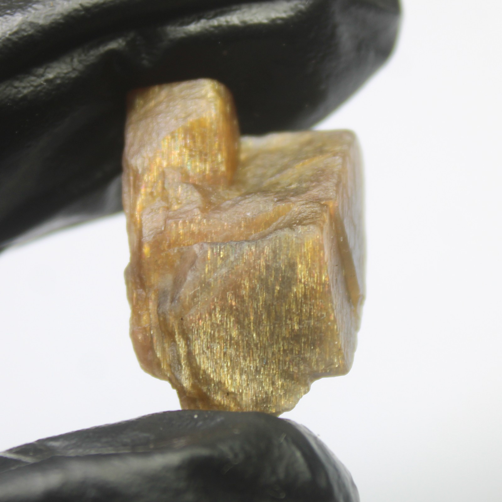 Natural Orange Sunstone Raw Piece In Rough Shape 28.00 Carats 25x16x11 mm Size