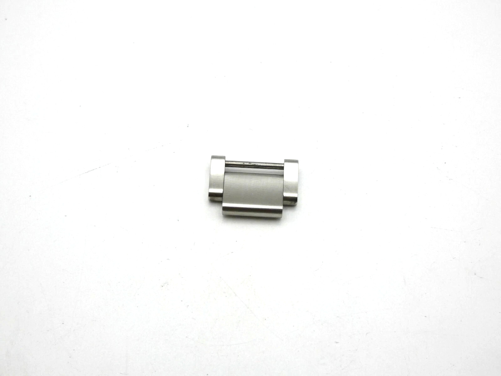 One Tudor Stainless Steel 18mm Link and Screw Pin for 79540 Black Bay #PI4