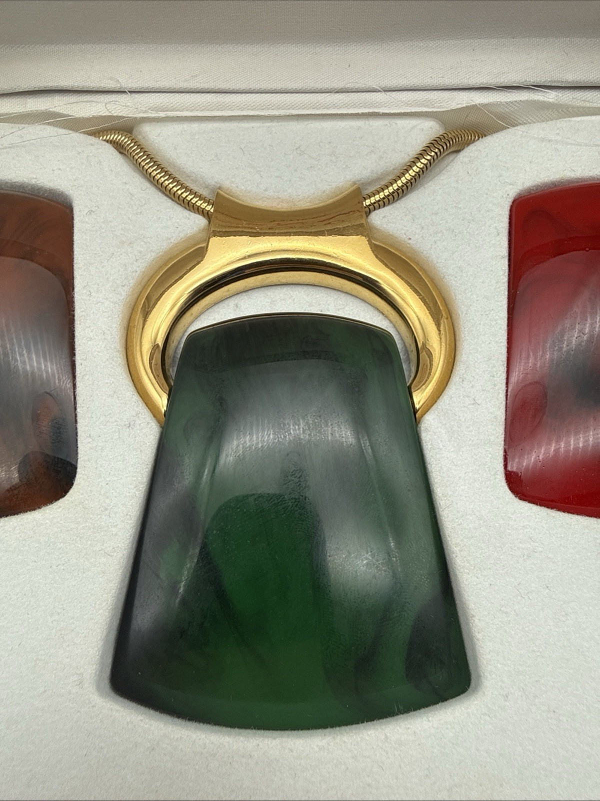 ICONIC 70’S LANVIN PARIS NECKLACE INTERCHANGEABLE LUCITE MODERN “KEIRA” PENDANT