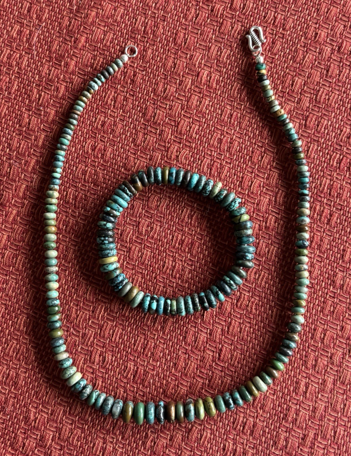 HUBEI SKY HORSE TURQUOISE RONDELLE BEADS 17” NECKLACE & STRETCH BRACELET