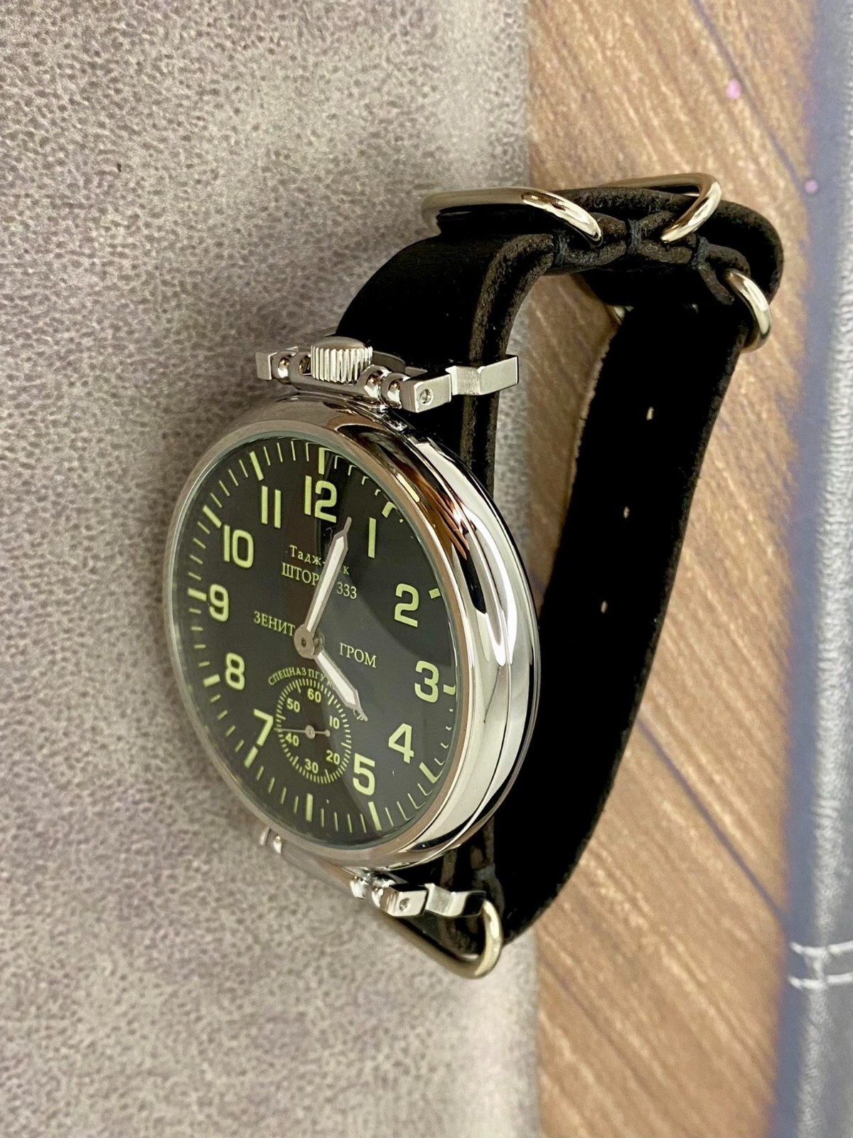 Watch Molniya Mechanical Vintage Soviet Molnija Russian 3602 Dial Wrist Man USSR