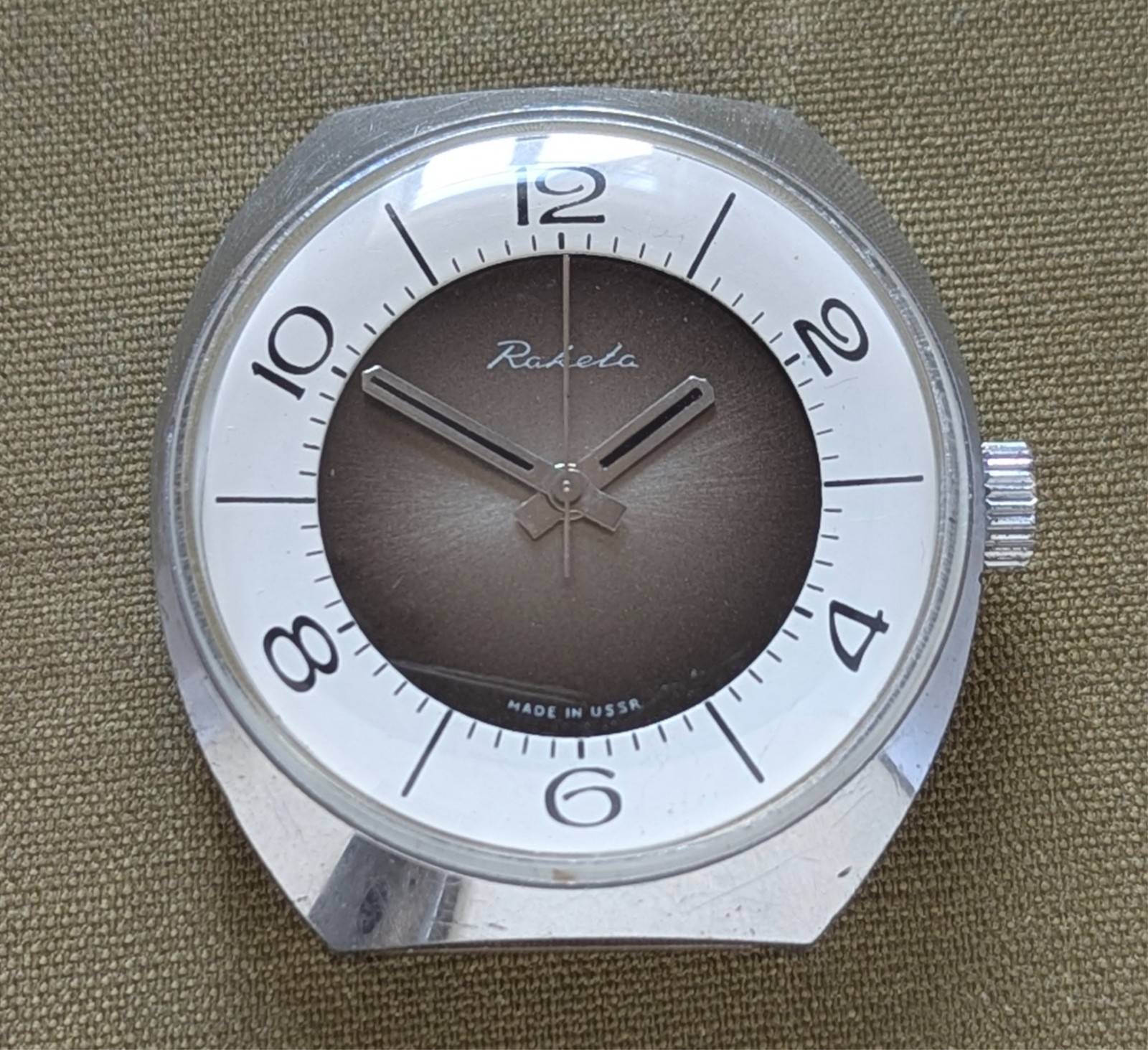 soviet-era vintage Raketa by PChZ men’s watch ussr made