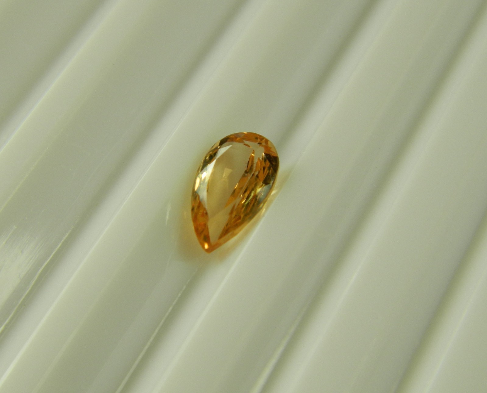 Imperial Topaz 1.13 Ct Clarity IF Pear Cut Natural Golden Brazil I072