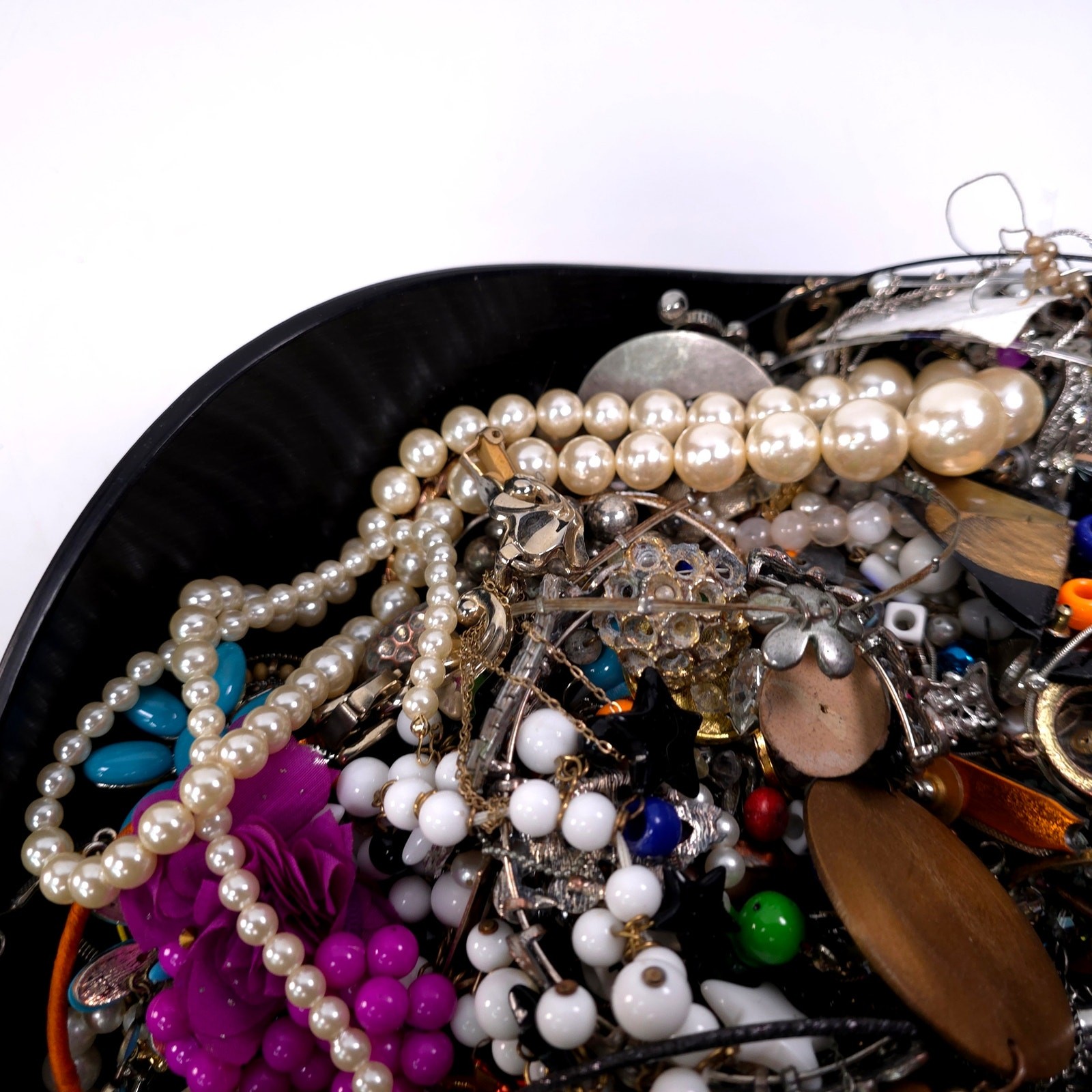 10 lb Vintage to Now Mixed Jewelry Lot Costume Craft Repair Junk Resale J38