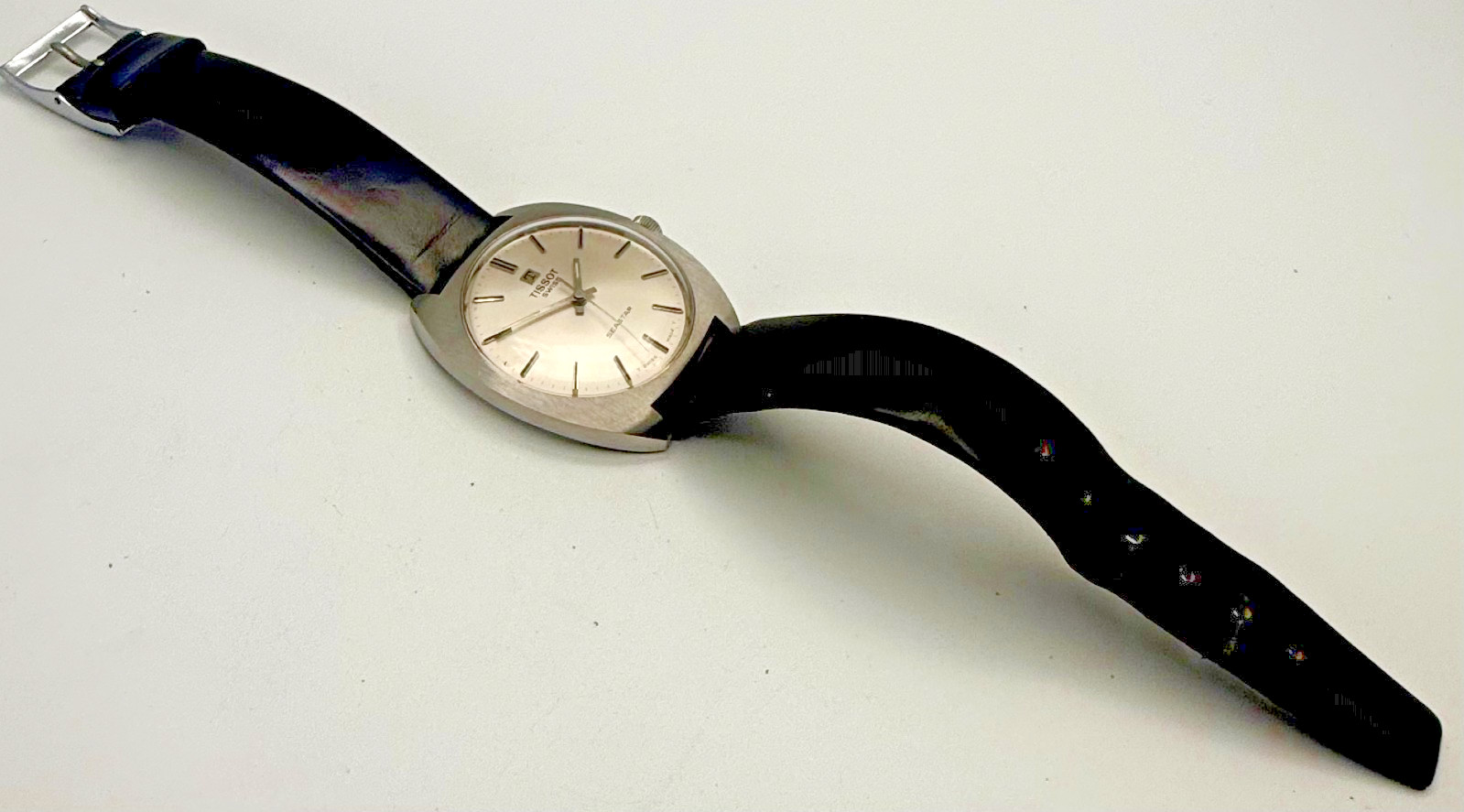 Vintage 1970s Tissot Seastar Swiss Hand Wind Men’s Watch OG Crown Strap & Buckle