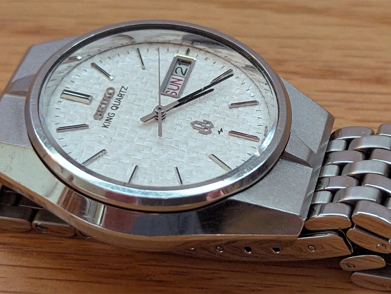 Seiko King Quartz Dress Watch 0853-8035