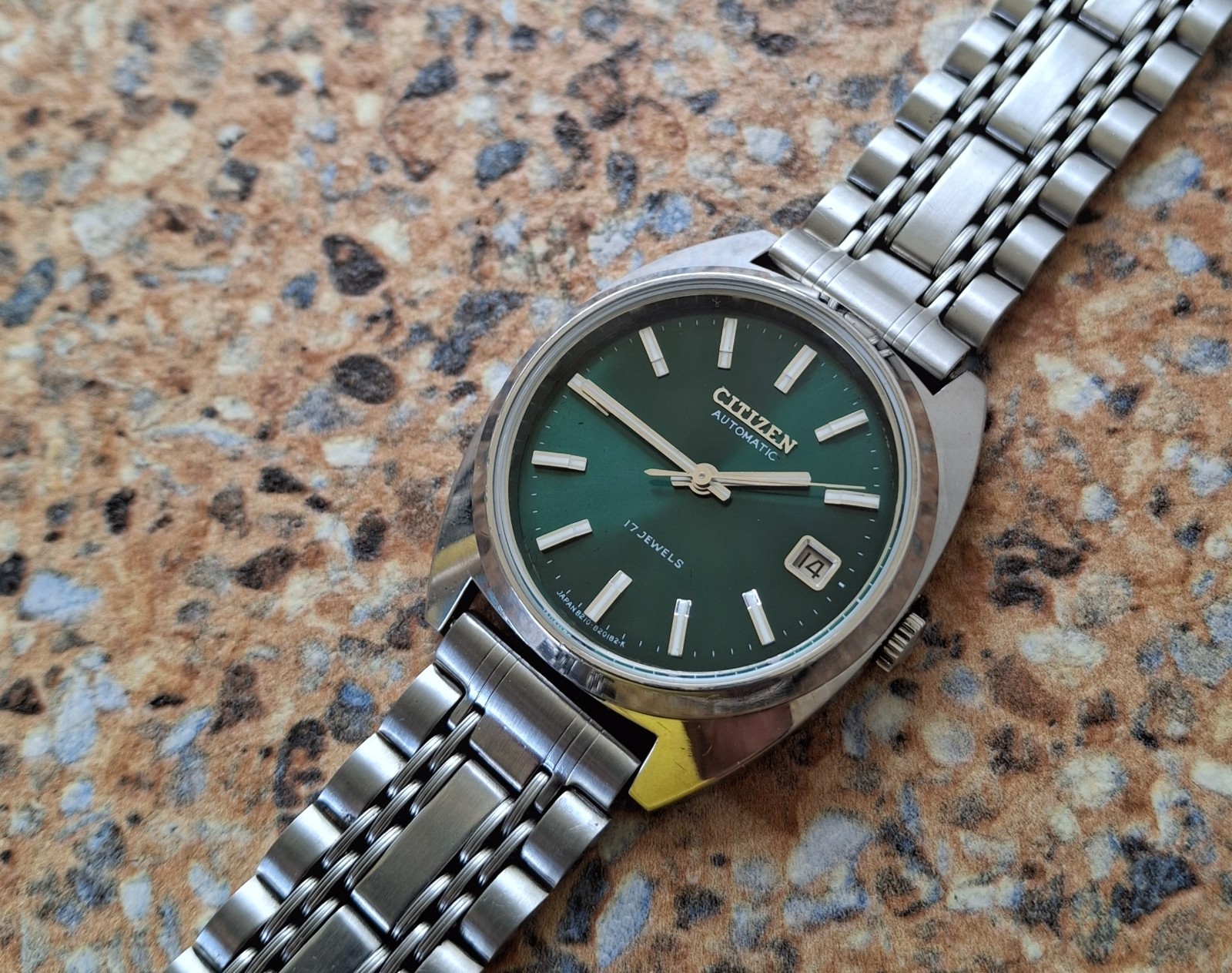 Vintage Citizen 21 Jewels Automatic 8215 August 1976