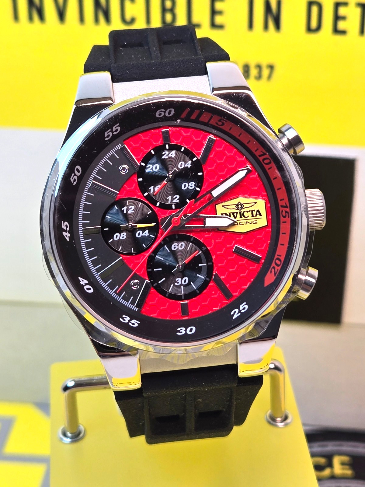 Invicta Racing Champier Men’s Watch – 44mm. Black with Red and Black Dial NEW!