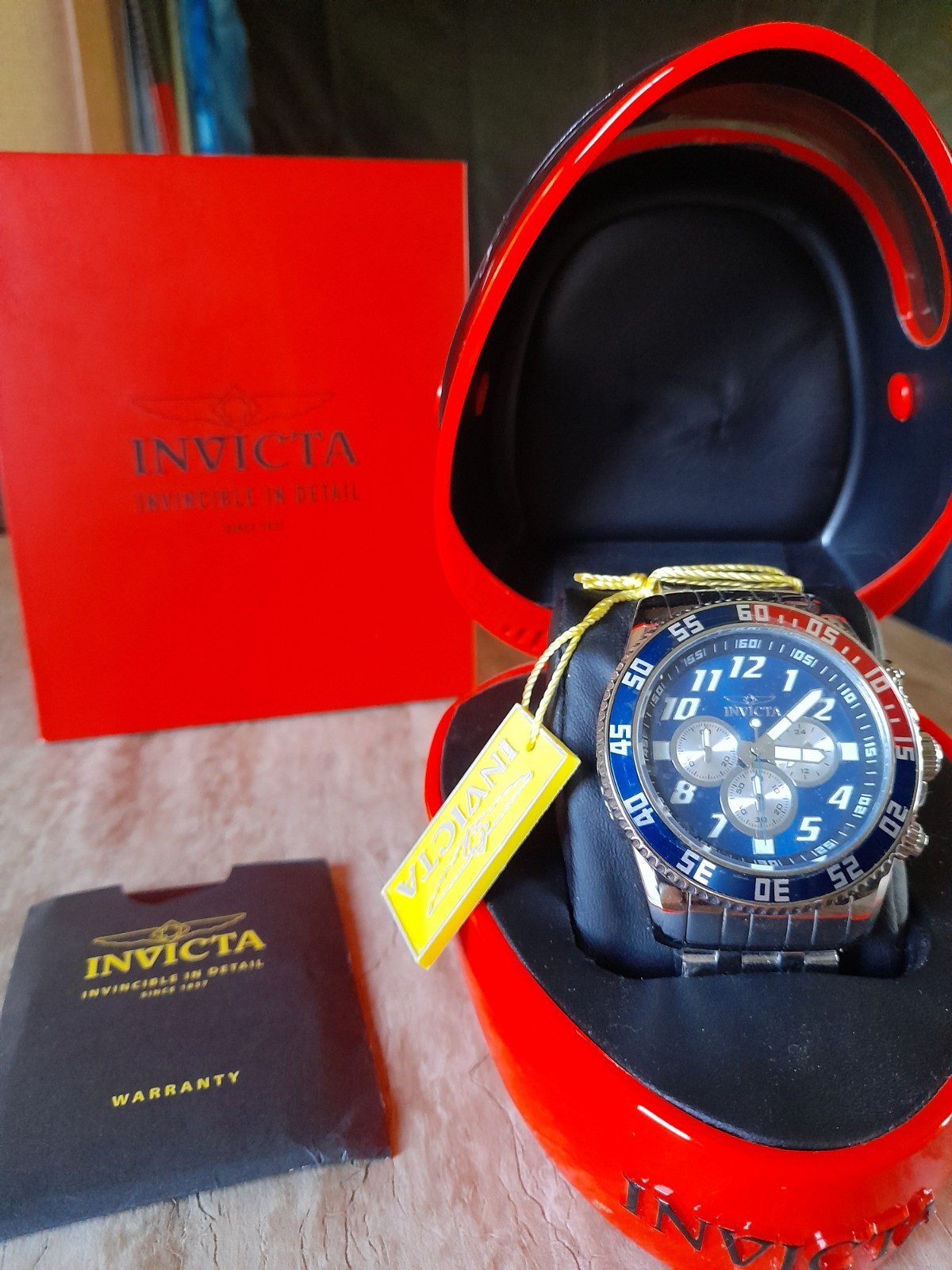 Invicta 50mm ProDiver Quartz Chrono With 24mm Stainless Steel Bracelet. Awsome!