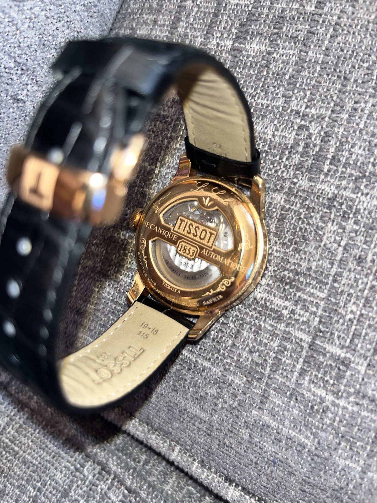 Tissot Men’s le Locle Powermatic 80 Rose Gold Watch T0064073603300