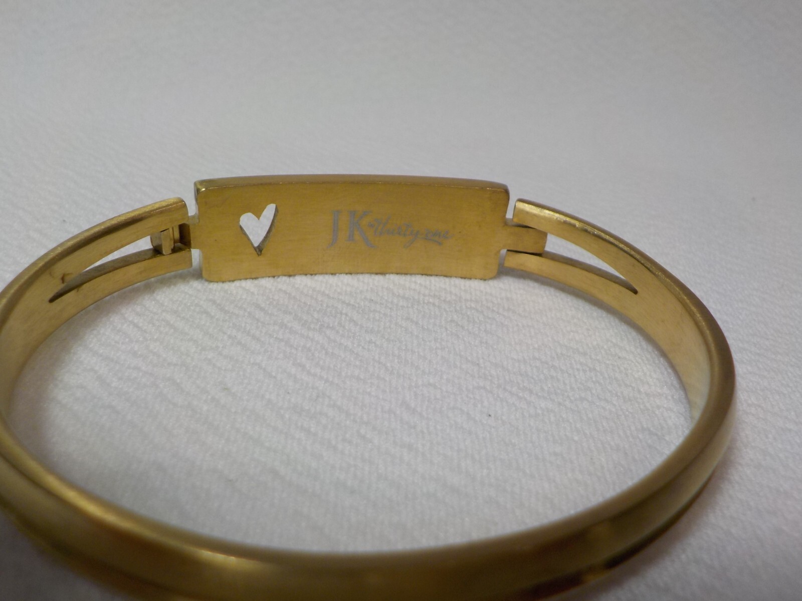 JK BY THIRTY ONE HEART & SOUL RHINESTONE BANGLE BRACELET