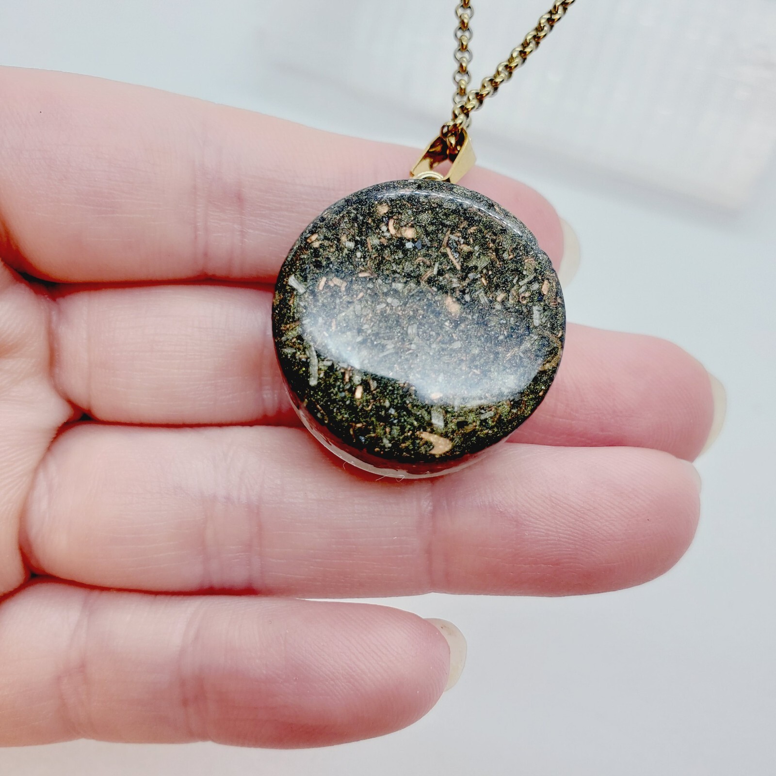 CRYSTAL JADE Orgone Energy Necklace. Calm, Harmony, Heart Chakra, Meditation