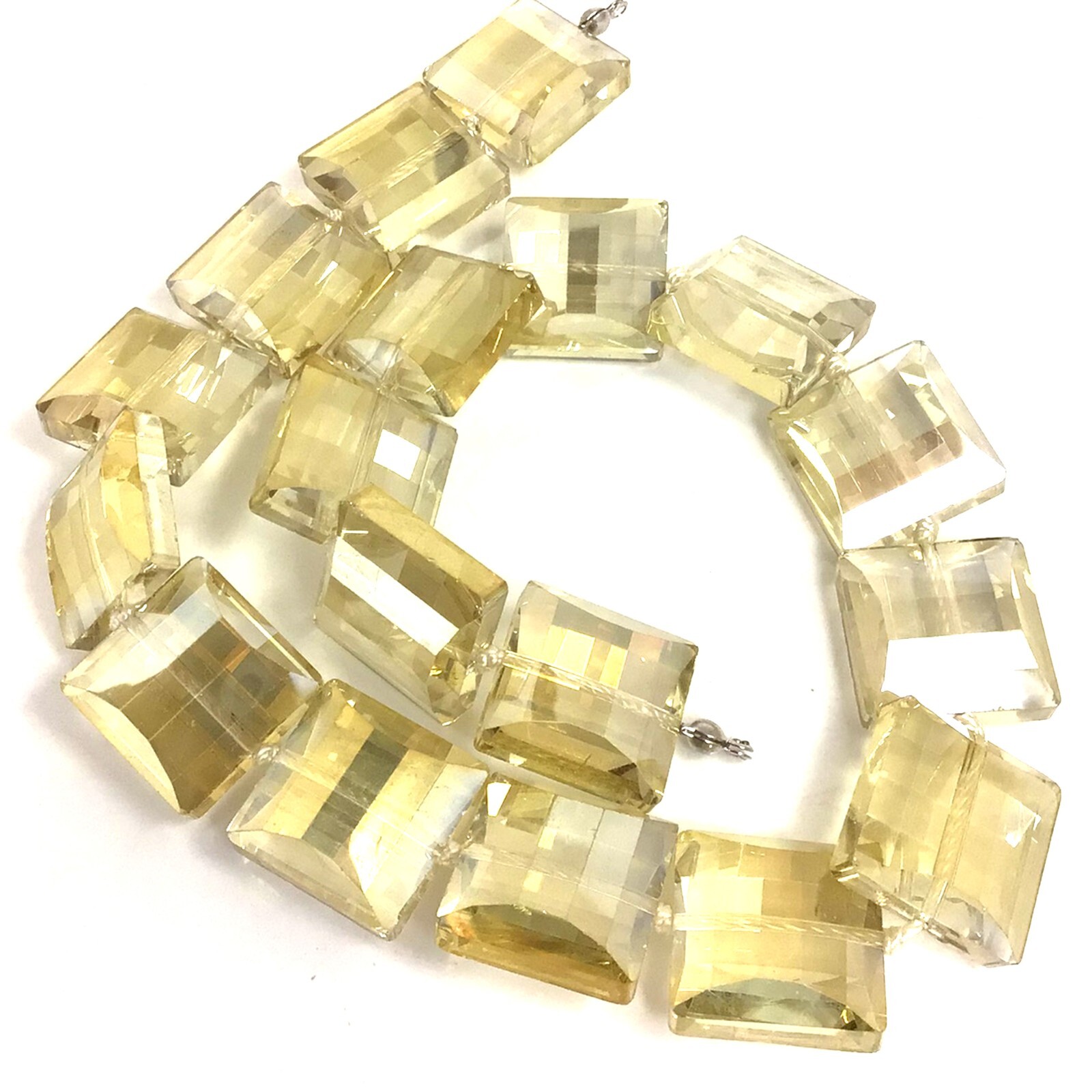 Champagne Cream Yellow Crystal Faceted Flat Square Bead 18mm Handcut 15″ 19pcs